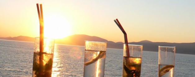 Mojitos & A Sunset In Hydra
